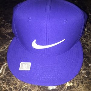 Nike flat-bill hat